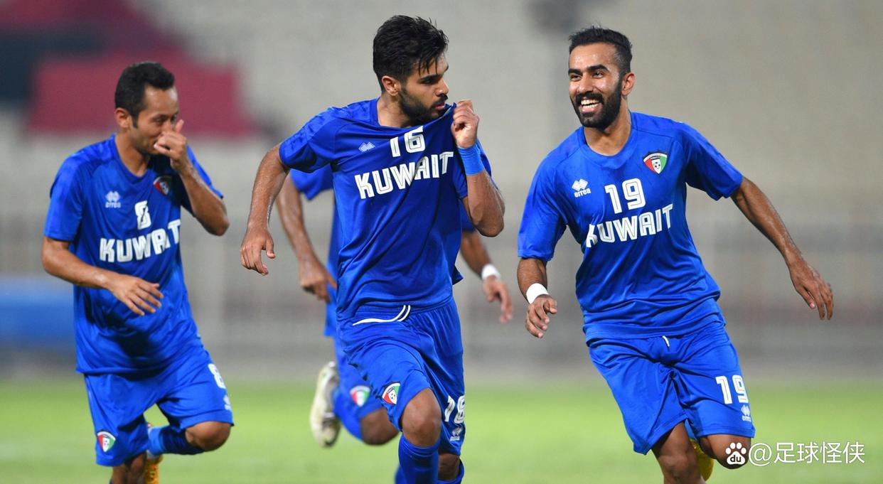 爱游戏-科威特队在国际足球比赛中展现出强大实力