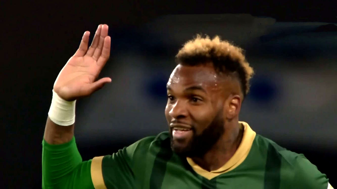 爱游戏体育-包含年轻球员崭露头角，展现出色表现获称赞的词条