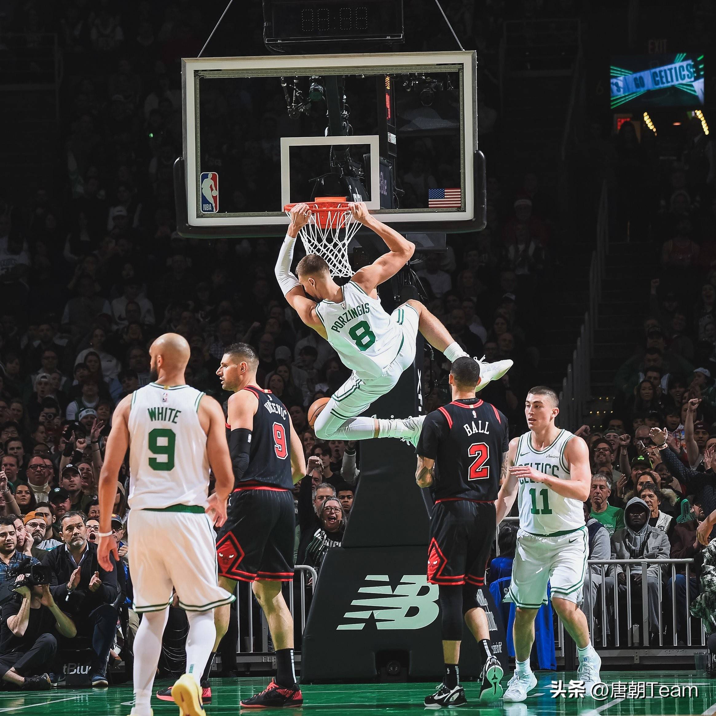 公牛队后卫拉文连续三场得分破