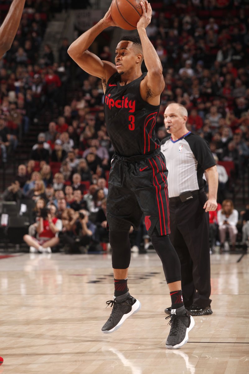 爱游戏在线-鹈鹕翻盘希腊男篮，麦科勒姆打破历史纪录的简单介绍