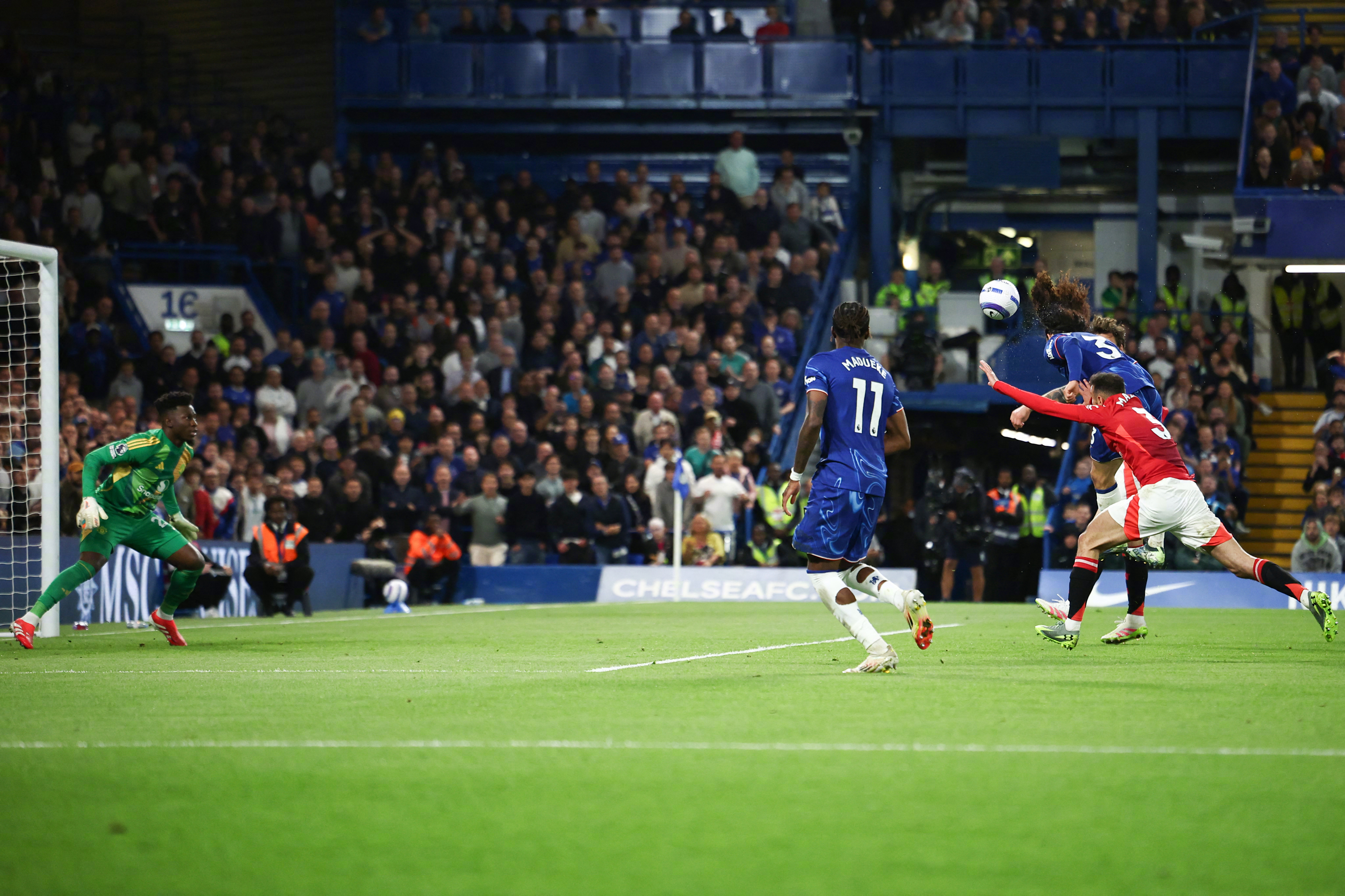 切尔西客场惨败利兹联,遭遇连败 切尔西客场惨败利兹联,遭遇连败